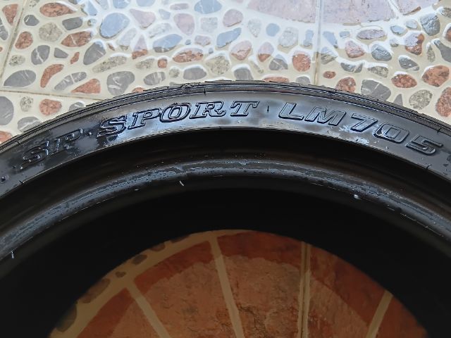ยางDUNLOP 205 45 r17 รุ่นLM705  รูปที่ 2