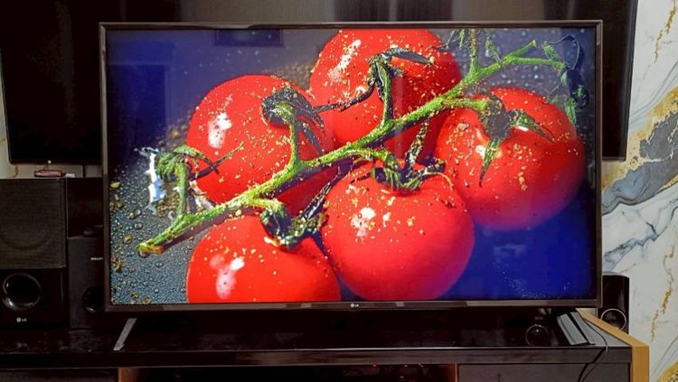 🖥LG Smart TV 55 นิ้ว 4K HDR อุปกรณ์ครบ ไม่มีตำหนิ ภาพสีสด
มีกล่องใส่ให้ รูปที่ 11