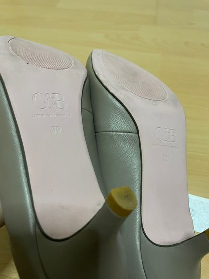 O n B ส้นสูง รูปที่ 5