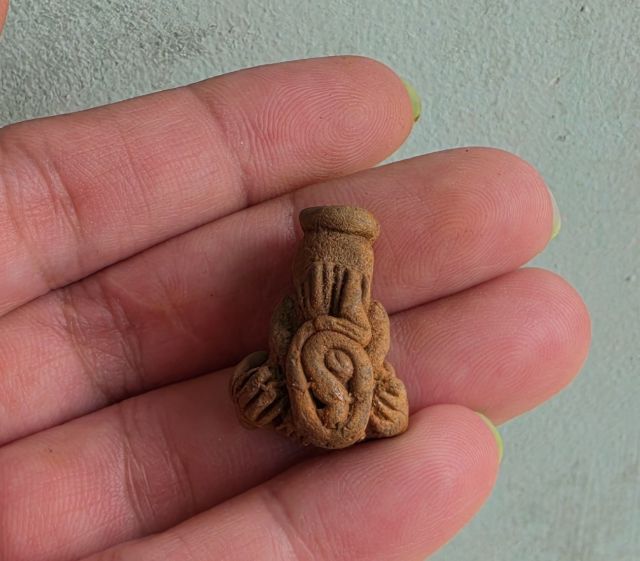 ปิดตาแร่บางไผ่ 2องค์ๆ ละพิมพ์ รูปที่ 3