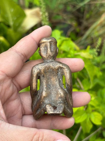 ไม่ทราบที่ รูปที่ 2