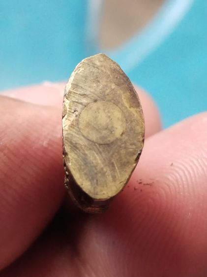 รูปหล่อปั๊มหลวงพ่อศรีอาริย์  วัดไลย์  ลพบุรี  ราคา  500 บาท รูปที่ 7