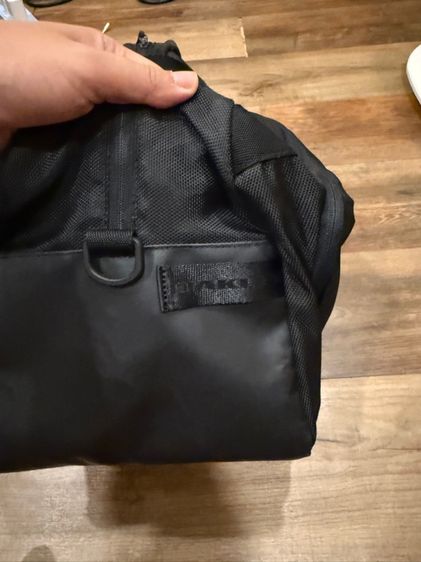 กระเป๋า oakley แท้ รูปที่ 2