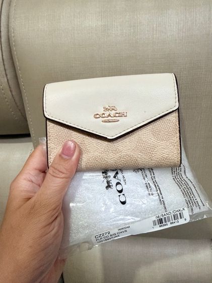 ไม่ระบุ อื่นๆ อื่นๆ Coach กระเป๋าใส่บัตร