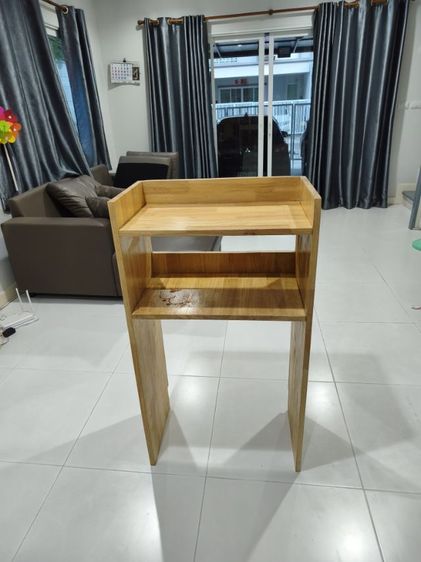 ชั้นว่างของ รูปที่ 4