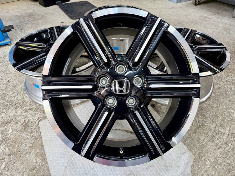 17" ล้อแม็ก HONDA HRV ขอบ 17” ถอดป้ายแดง  ใส่ CIVIC CRV BRV ได้เลย
