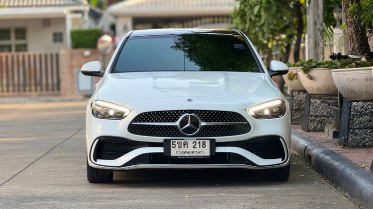 Mercedes-Benz C-Class 2023 C350e Sedan ปลั๊กอินไฮบริด (PHEV) ไม่ติดแก๊ส เกียร์อัตโนมัติ ขาว รูปที่ 3