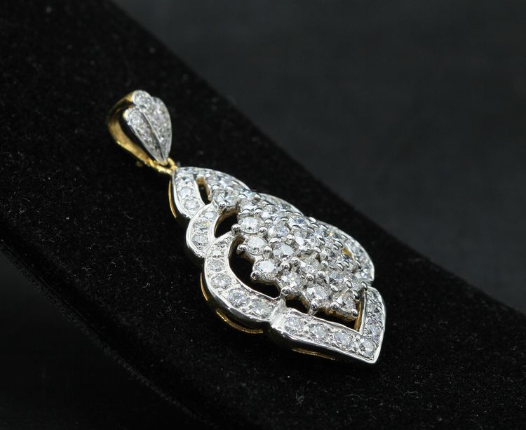 จี้เพชร 63 เม็ด  รูปที่ 3