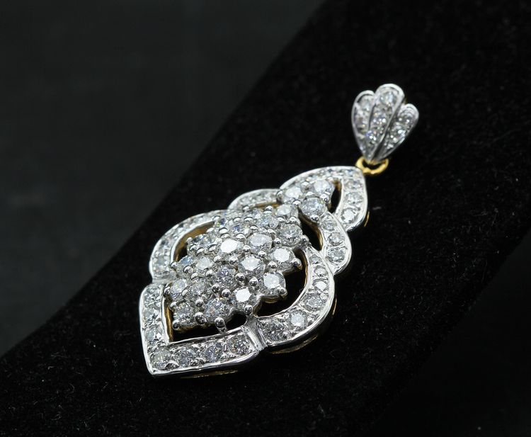 จี้เพชร 63 เม็ด  รูปที่ 2