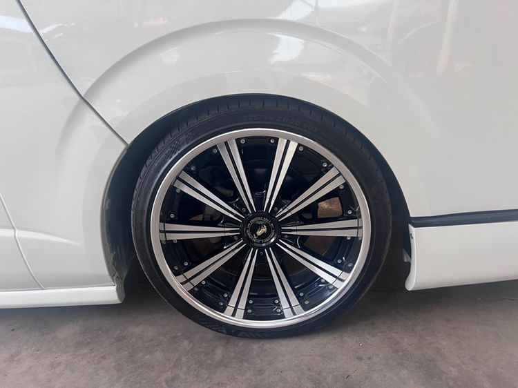 แม็ค พร้อมยาง รูปที่ 2