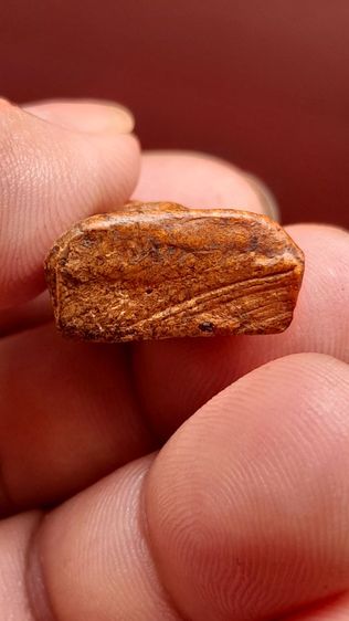 พระนางพญาเข่าตรง รูปที่ 5