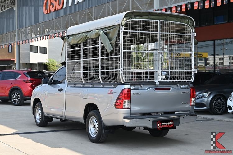Toyota Hilux Revo 2021 2.4 Entry Pickup ดีเซล ไม่ติดแก๊ส เกียร์อัตโนมัติ บรอนซ์เงิน รูปที่ 3