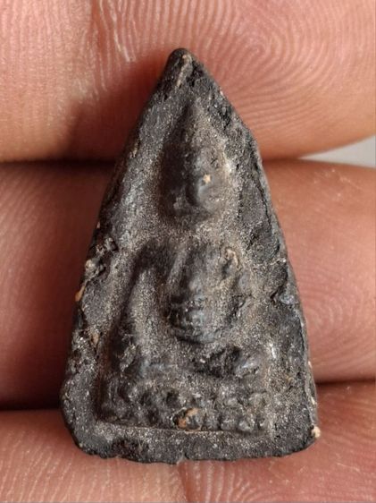 พระเครื่องหลากหลาย องค์ละ200ครับ