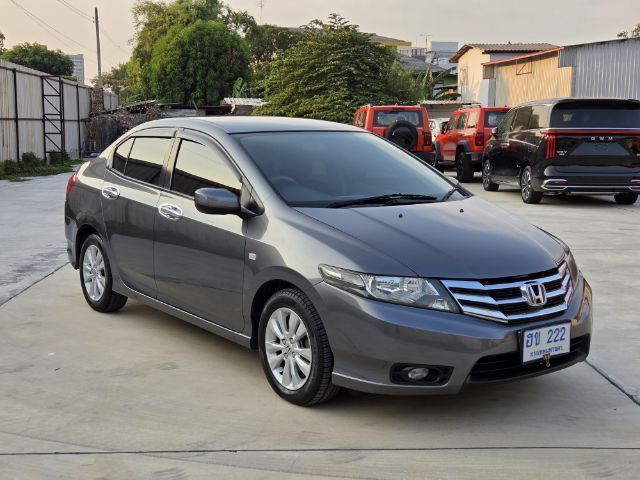 Honda City 2013 1.5 V i-VTEC Sedan เบนซิน ไม่ติดแก๊ส เกียร์อัตโนมัติ เทา รูปที่ 3