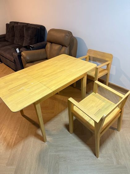 โต๊ะ กางได้ ของ eggwhite พร้อมเก้าอี้ รูปที่ 3