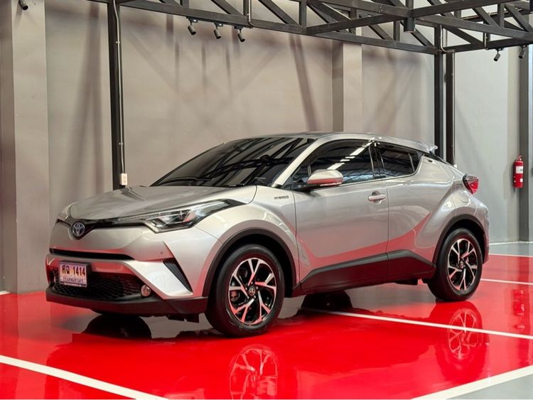 Toyota C-HR 2020 1.8 HV Hi Utility-car ไฮบริด ไม่ติดแก๊ส เกียร์อัตโนมัติ บรอนซ์เงิน รูปที่ 4