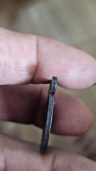 เหรียญหลวงพ่อคูณวัดบ้านไร่ปี2519(ขายแล้ว) รูปที่ 11