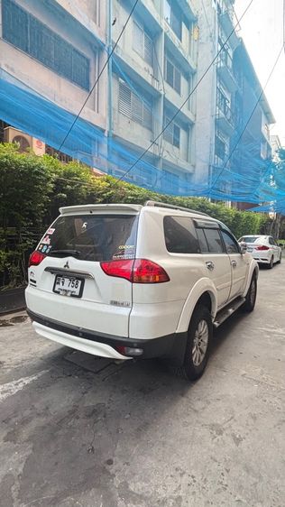 Mitsubishi Pajero Sport 2012 2.5 GT Utility-car ดีเซล ไม่ติดแก๊ส เกียร์อัตโนมัติ ขาว รูปที่ 3