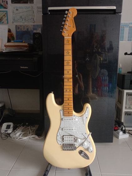 กีต้าร์ไฟฟ้า McLorence STR -200 ( คอดาว ) สี Classic Creme