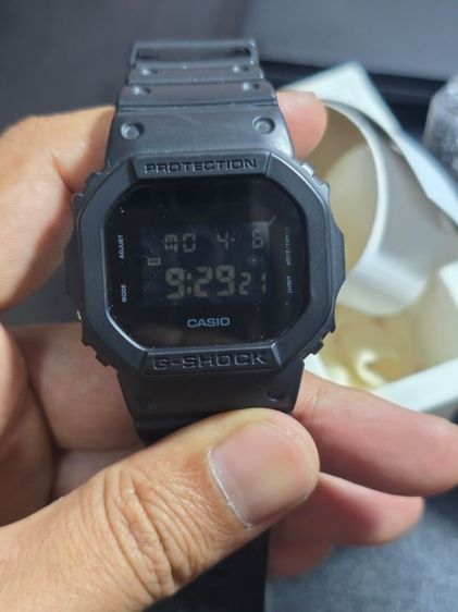 G Shock  Dw5600ubb 