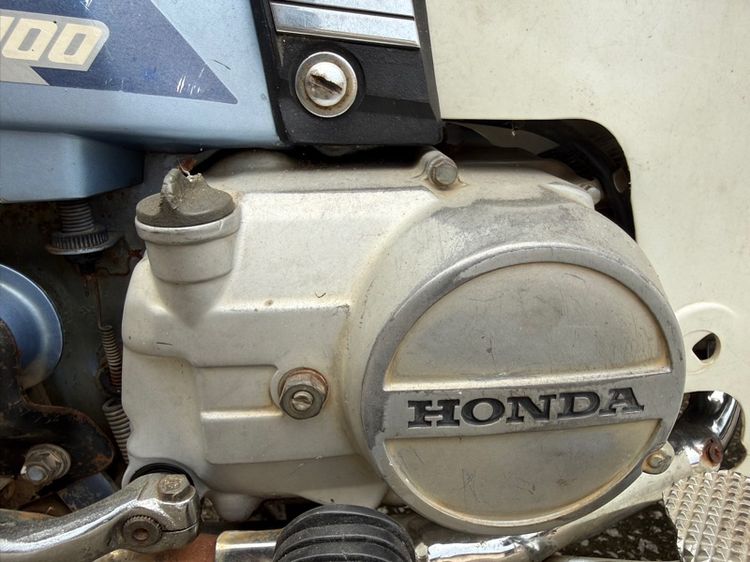Honda dream สีฟ้าพยาบาล รูปที่ 8