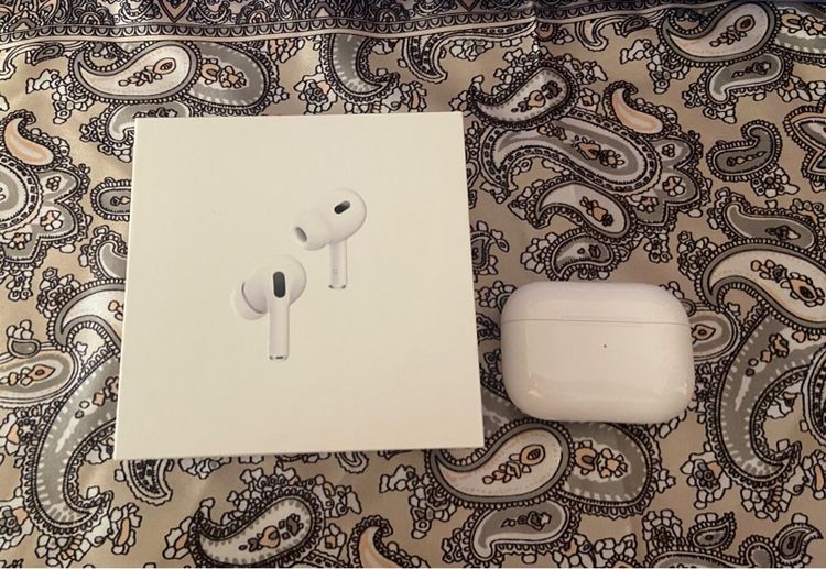 Apple AirPods Pro (2nd gen)