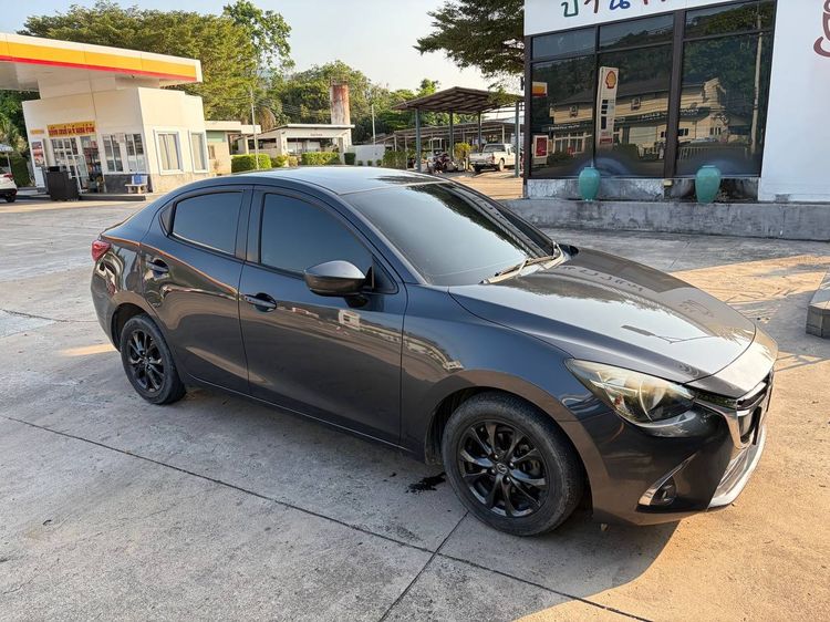 รถ Mazda Mazda 2 1.3 สี เทา