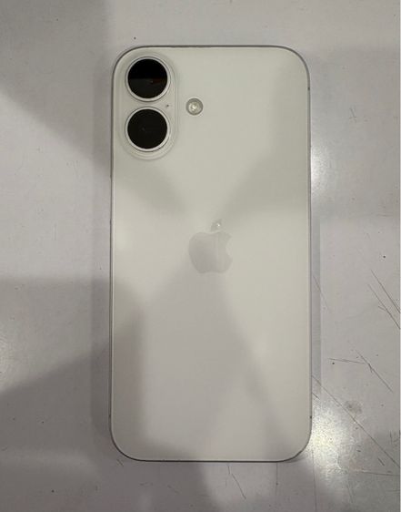 iphone16 128gb เครื่องศูนย์ไทย สีขาว สุขภาพแบต 89เปอร์เซ็นต์