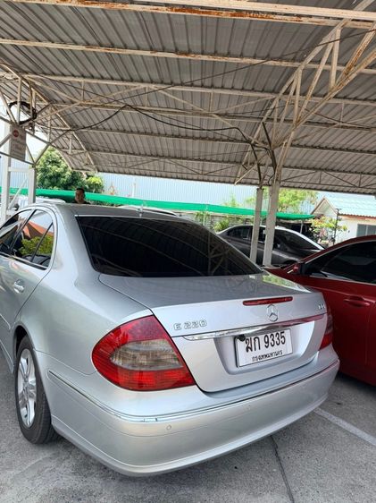 Mercedes-Benz E-Class 2007 E220 CDI Sedan ดีเซล ไม่ติดแก๊ส เกียร์อัตโนมัติ บรอนซ์เงิน รูปที่ 2