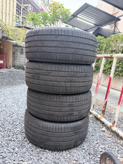 ยาง 215 50 r17 เหมือนแจกฟรี