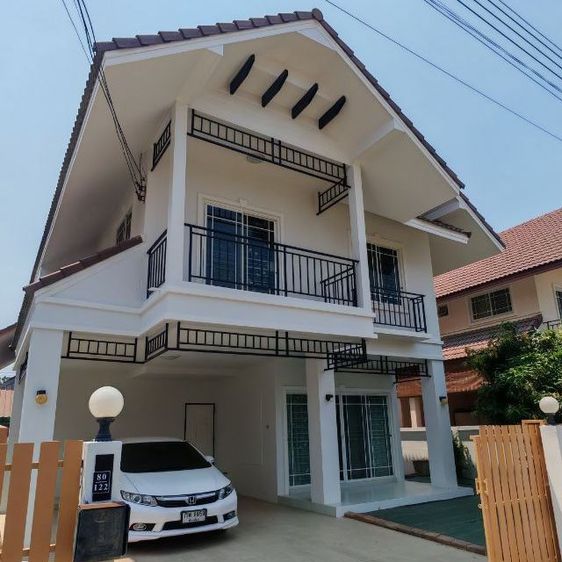 บ้านเดี่ยว 2 ชั้น รีโนเวทใหม่ แถมเฟอร์ครบ ฟรีแอร์อีก4ตัว คุ้มพร้อมอยู่ รูปที่ 2