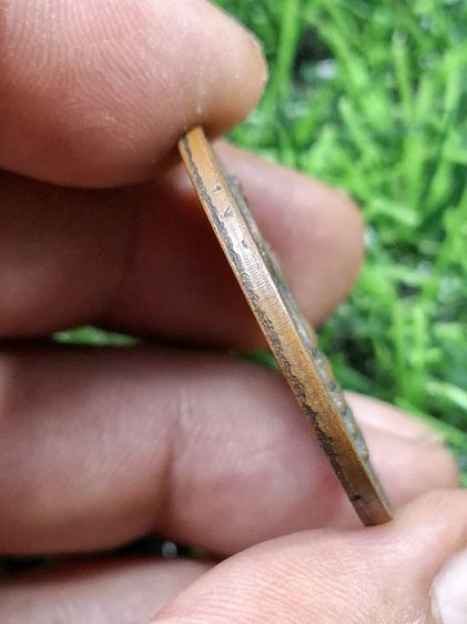 วัดม่วงขาว พระเหรียญเก่า รูปที่ 3