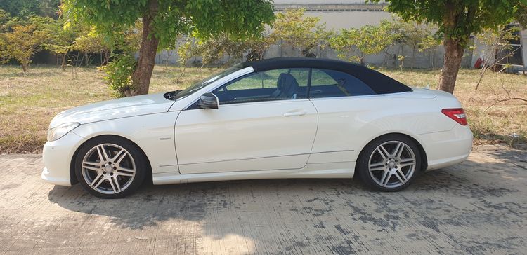 Mercedes-Benz E-Class 2011 E250 AMG Sedan เบนซิน ไม่ติดแก๊ส เกียร์อัตโนมัติ ขาว รูปที่ 2