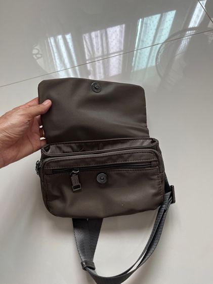 กระเป๋าสะพายข้าง รูปที่ 2