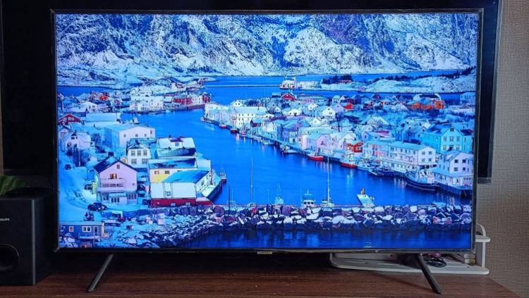 Samsung Smart TV 65 นิ้ว 4k HDR (Series7) อุปกรณ์ครบ ไม่มีตำหนิ เชื่อมต่อ wifi YouTube Netflix 
 รูปที่ 16