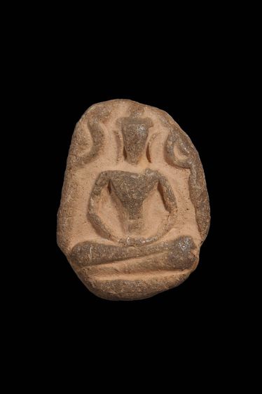 พระกรุเนื้อดิน