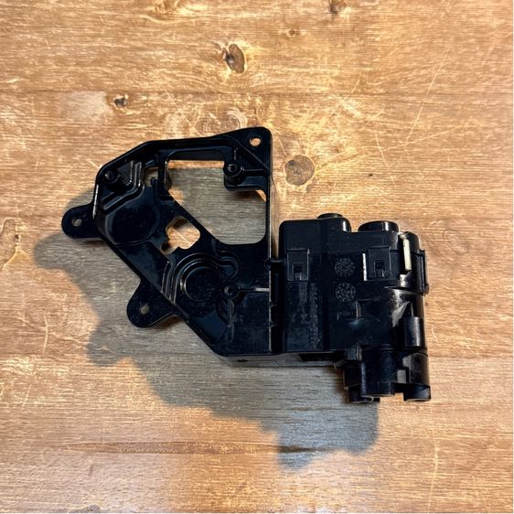 มอเตอร์ กระจกมองข้าง Mazda 2 Skyavtiv ซ้าย“