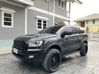 Ford Everest titanium plus