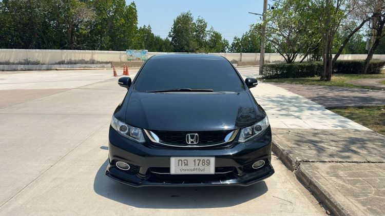 รถ Honda Civic 1.8 E i-VTEC สี ดำ
