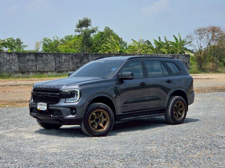 Ford Everest 2024 2.0 Turbo Sport Utility-car ดีเซล ไม่ติดแก๊ส เกียร์อัตโนมัติ เทา