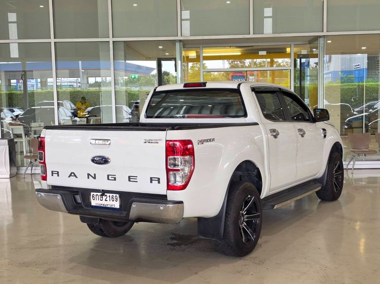 Ford Ranger 2017 2.2 Hi-Rider XLT Pickup ดีเซล ไม่ติดแก๊ส เกียร์ธรรมดา ขาว รูปที่ 4