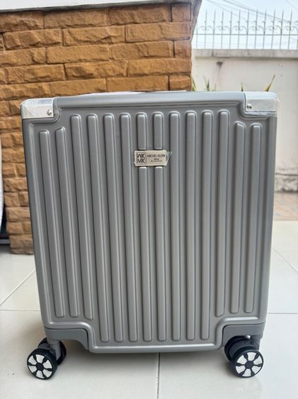 กระเป๋าเดินทาง รูปที่ 4