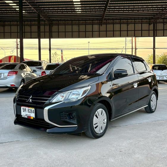 รถ Mitsubishi Mirage 1.2 GLX สี ดำ