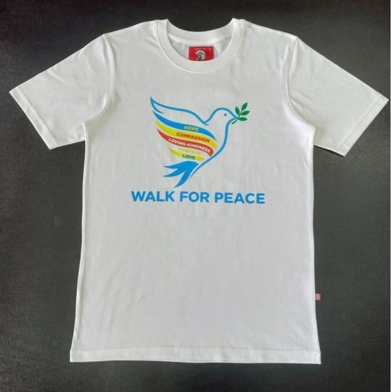 เสื้อลาย walk for peace