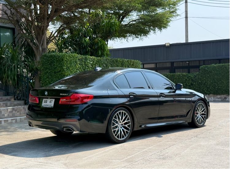 BMW Series 5 2020 520d Sedan ดีเซล ไม่ติดแก๊ส เกียร์อัตโนมัติ ดำ รูปที่ 3