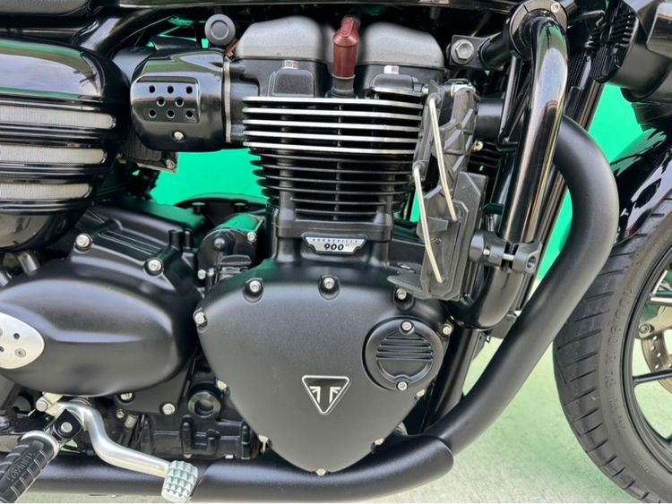 Triumph street twin 900 ปี19จด20 สีดำ  รูปที่ 6