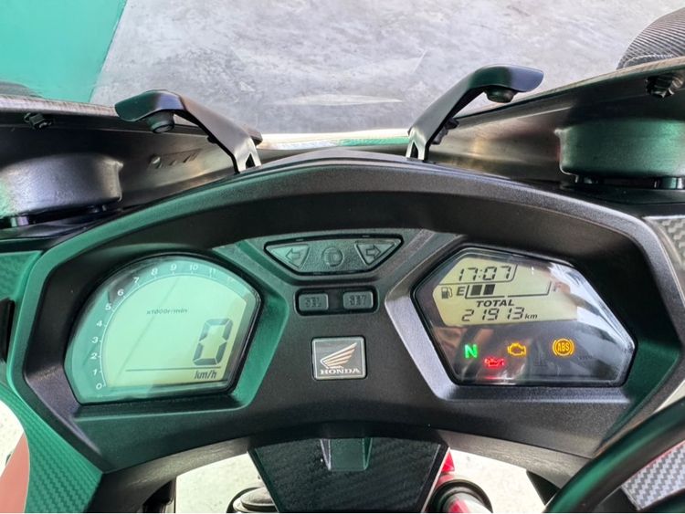 Honda CBR650F ปี2018 สีแดงดำ รูปที่ 12