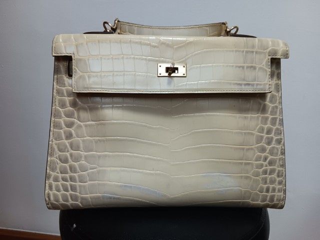 กระเป๋า hermes