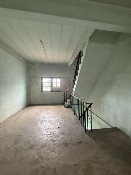 ขายคู่ 2 คูหาติดกัน (เจ้าของขายเอง) อาคารพาณิชย์ ห้องหัวมุม 42 ตร.ว. ย่านเพชรเกษม พื้นที่และที่จอดรถเยอะ เดินทางสะดวก รูปที่ 3