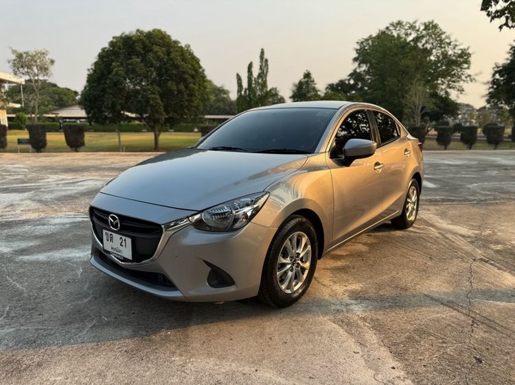 Mazda Mazda 2 2016 1.5 Skyactiv-D Sedan ดีเซล ไม่ติดแก๊ส เกียร์อัตโนมัติ บรอนซ์เงิน รูปที่ 4